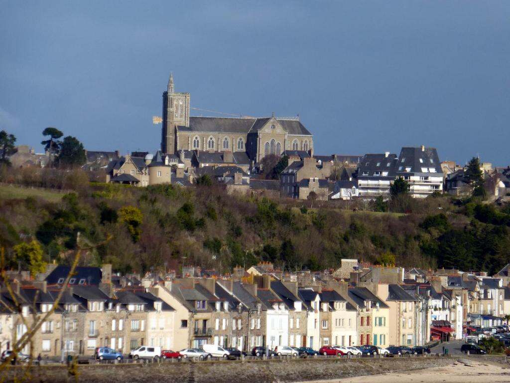 View of the town near Hotel De France, on the way to Mont-Saint-Michel